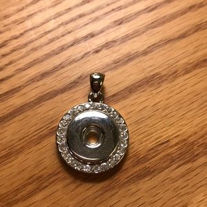 Magnolia and Vine pendent